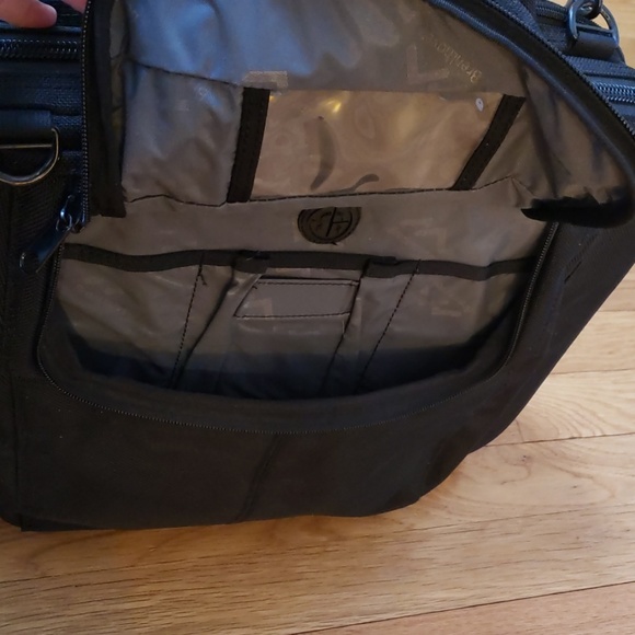 Laptop bag - Picture 3 of 6